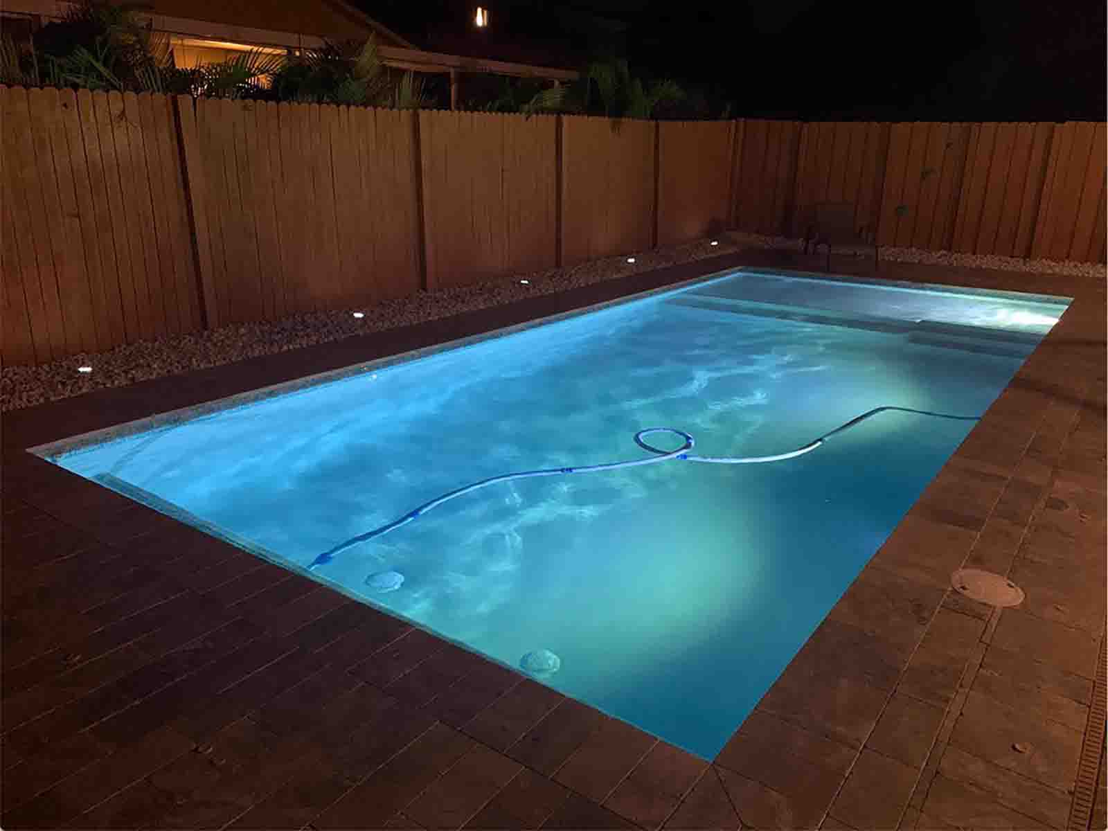 pool_contractors_miami_inground_pool_at_night_2